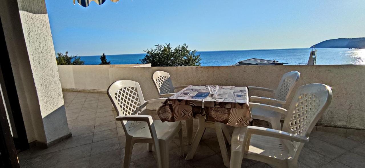 Apartments Abramovic 2 سوتوموري المظهر الخارجي الصورة