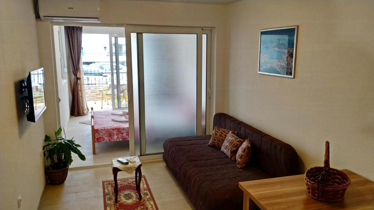 Apartments Abramovic 2 سوتوموري المظهر الخارجي الصورة