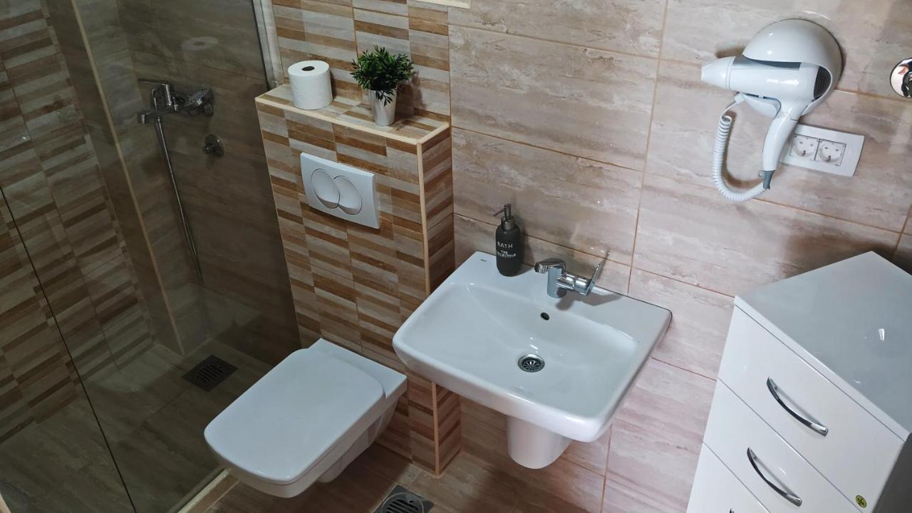 Apartments Abramovic 2 سوتوموري المظهر الخارجي الصورة